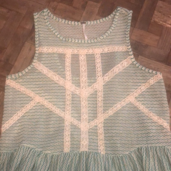 Free People Green Cream Open Knit Tank Peplum Hem Size XS - Picture 4 of 8